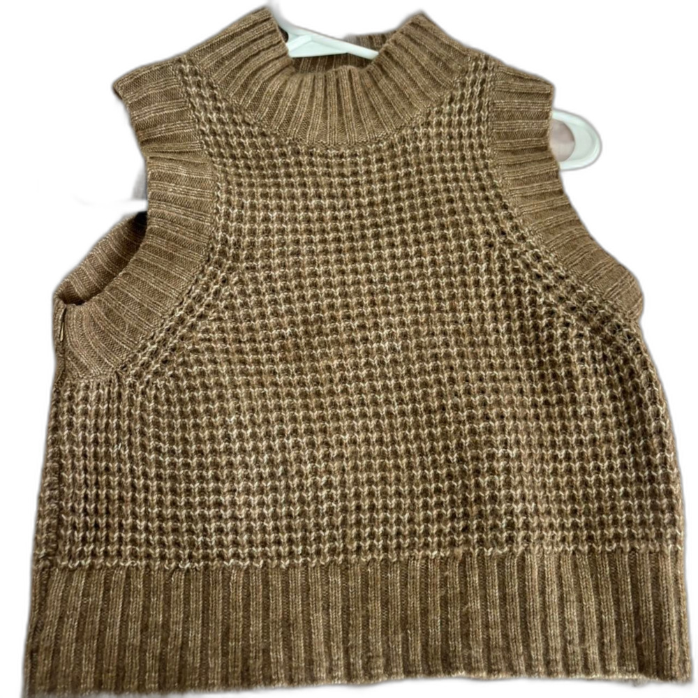BOUTIQUE Medium Knitted Sleeveless Women's Tan and Brown Tank Top